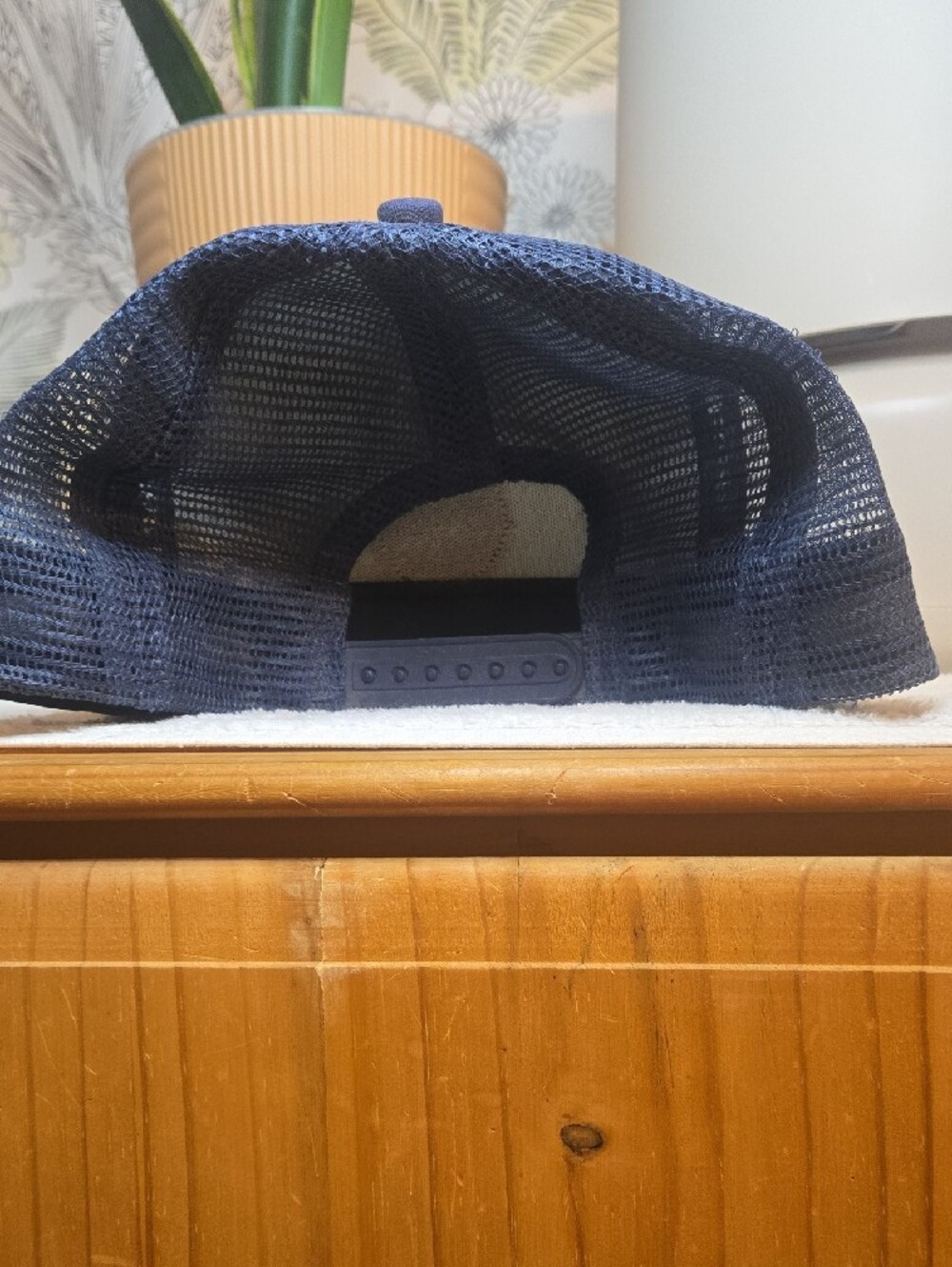 USS Arizona Memorial Palm Tree Trucker Hat - Blue - Picture 3 of 3